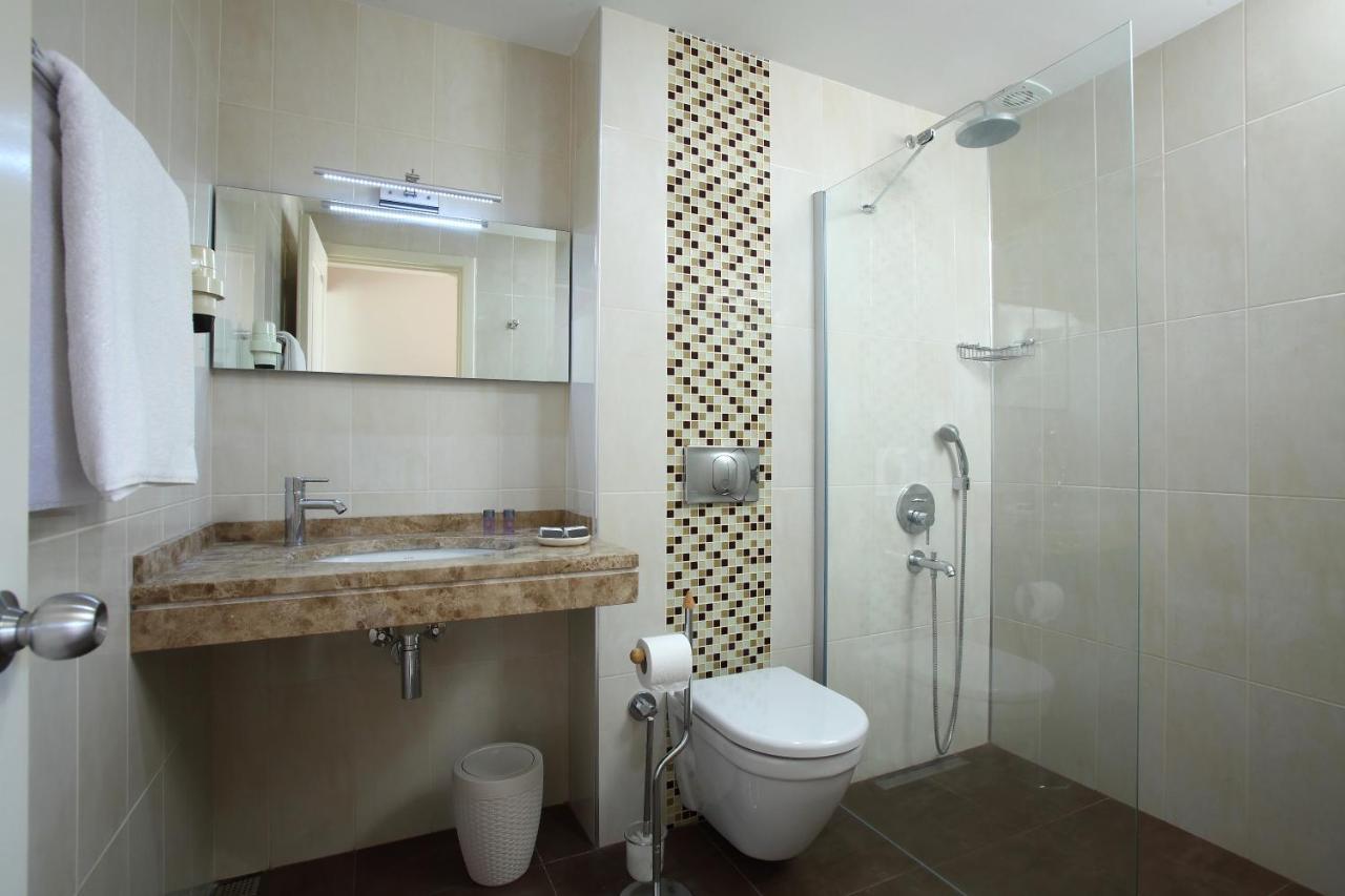 Catamaran Hotel Gundogan  Extérieur photo