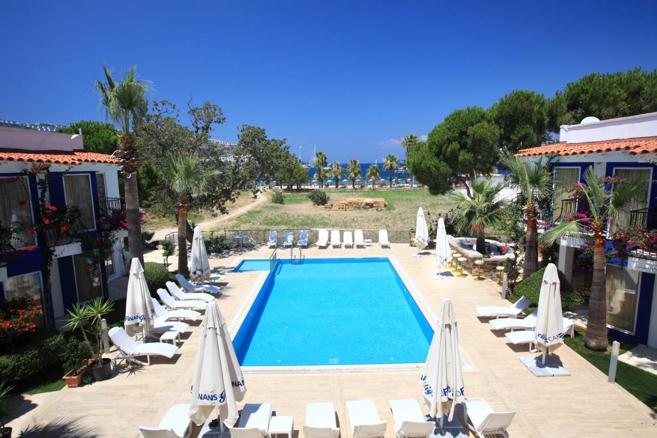 Catamaran Hotel Gundogan  Extérieur photo