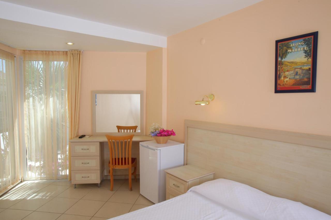 Catamaran Hotel Gundogan  Extérieur photo